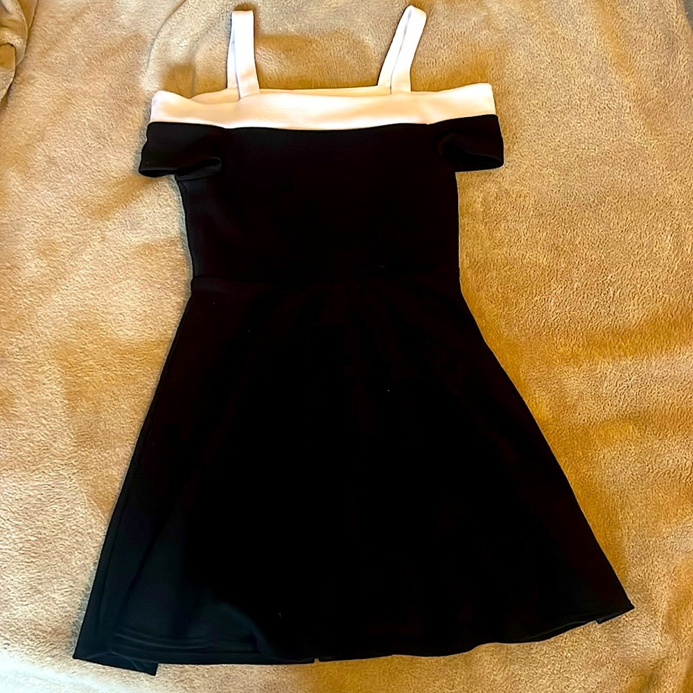 Girls formal dress. Sally Miller Sz 10. Off the shoulder.